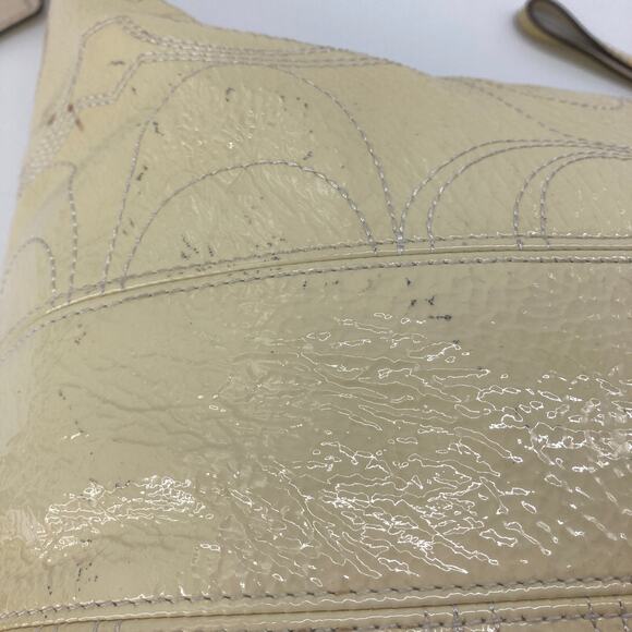 Coach F17421 Light yellow medium size shoulder bag - Picture 7 of 10